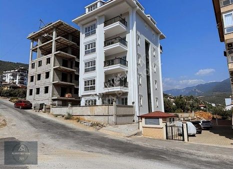 Müstakil Bahçeli Katta Tek Daire 3+1 Ayrı Mutfak Sıfır Daire