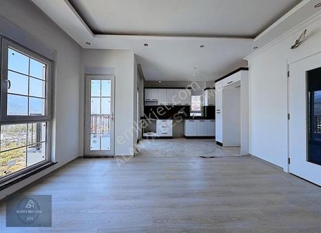 Çıplaklı'da 2+1 Deniz Manzaralı 120 M2 Sıfır Dubleks Daire
