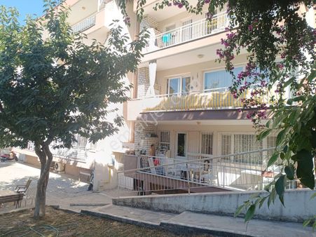 Kuşadası Merkezine Yakın Doğalgazlı Ara Kat 3+1 Daire