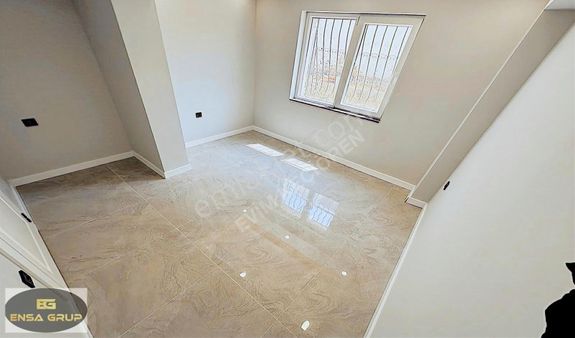 Ayvalı'da Yozgat Bulvar Üzeri Kat Konumunda Daireye Ait Bahçe.!!