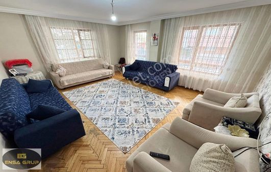 Atapark Cd Ön Cephede Çift Balkon Ve Banyolu Hazır Kiracılı 2+1