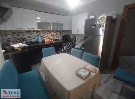 Gürselpaşa'da 2+2 Geniş Oturumlu Site İçerisinde Kiralık