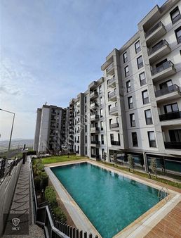 Dumlupınar'da Ada Consept Sitesinde 2+1 Eşyalı Satılık Daire