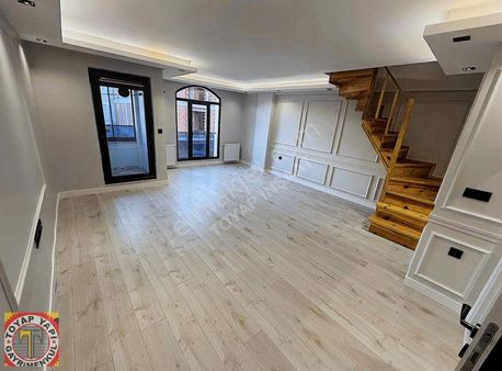 Toyap İnş Malkoçoğlu 3+3 200 M2 Lüks Ayrı Grşli Satılık Dubleks
