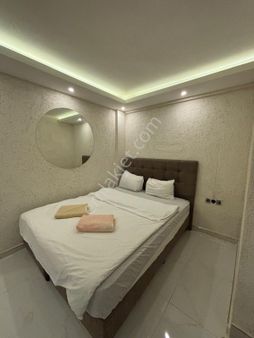 Bayramoğlu Şato Suit