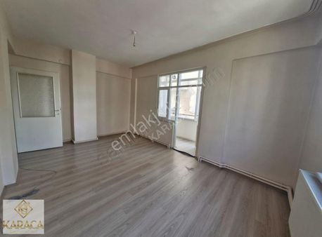Karaca'dan Yeni Mahalle'de Kiralık 1+1 Daire