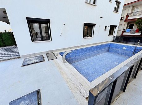 Didim Efelerde Uygun Fiyata Satılık 3+1 Havuzlu Dubleks Daire