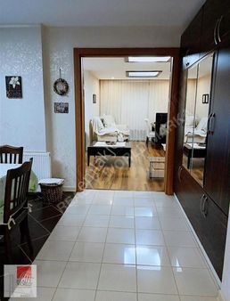 Antalya Konyaaltı Kiralık Eşyalı Havuzlu Katta 3+1 Daire