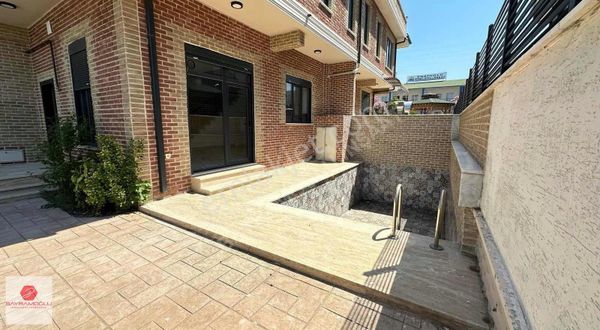 Plaj Merkez Denize Yürüme Mesafesi Müstakil Havuzlu