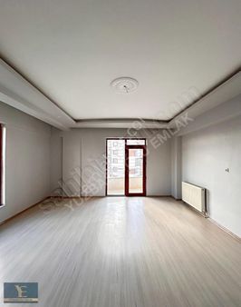 Yüzbaşıoğlu Emlak'tan Şeyhşamil'de Site İçerisi 3+1 Satılk Daire