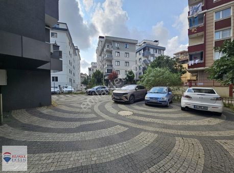 Çekmeköy Güngören Şile Otoyolu Cepheli Ofis Katı