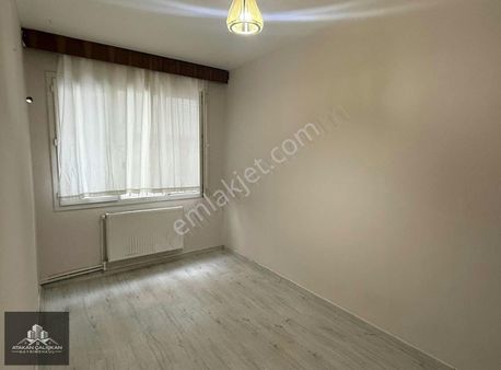 Çamdibinde Doğalgazlı 2+1 Kapalı Mutfak Kiralık Daire