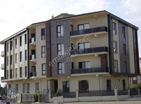 Onay 'dan Tepe Bölgesinde Kiralık Ultra Lüks 2+1 Bahçe Katı