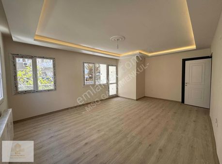 Msg'den Bahçelievlerde Cadde Üzerinde 3+1 Yapılı Masrafsız Daire