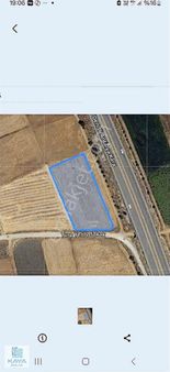 Antalya Yoluna Sıfır 3.816 M2 Yer Satılıktır.