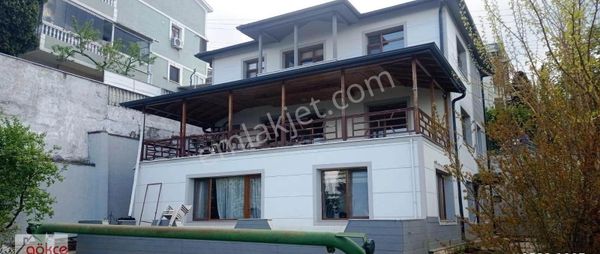 Gökçe'den Komple Köprü Manzaralı Müstakil Bina