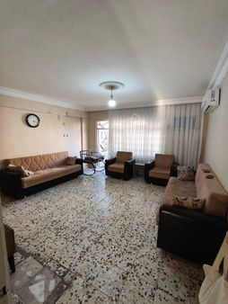 Merkezde 4 Odalı Kiralık Daire Uygun Fiyata 