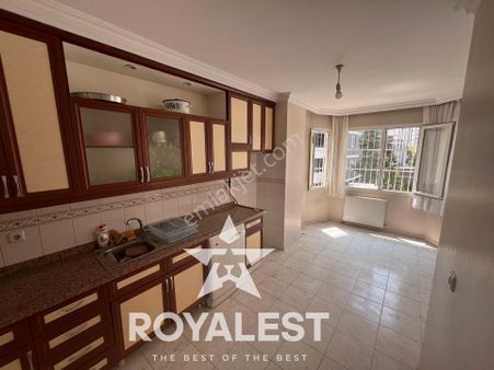 Royalestten Kapalı Mutfak Süper Konumlu Fırsat