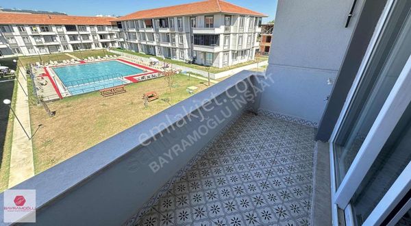 Prestijli Sitede 2+1 Havuz Cehpe Daire