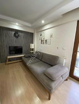 Yunusemrede Kiralık 1+1 Ara Kat Balkonlu