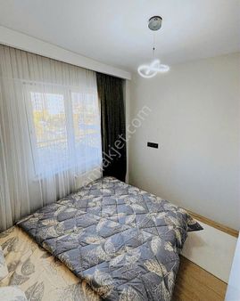 Üniversiteye Yürüme Mesafesinde 1+1 Mega Balkonlu Daire