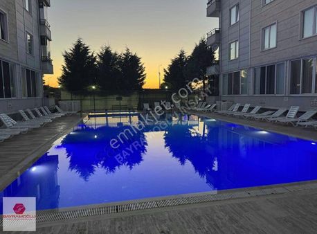 Merkezi Konumda Plaja 200 Metre Full Eşyalı