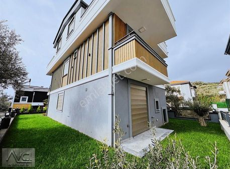 Avcı'dan Altınoluk Müstakil Ultra Lüx Triplex Otopark Manzara