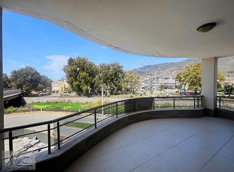 Avcı'dan Altınoluk 110m2 Çarşı İçi Asansörlü Fırsat 2+1 Daire