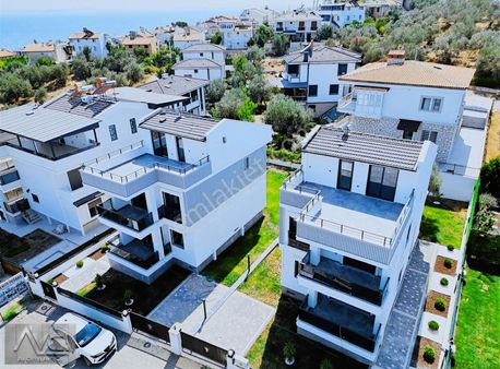 Avcı'dan Altınoluk Avcılar Ful Manzara Müstakil 5+1 Villa