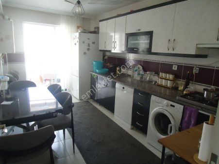 Krc'den Merkezi Konumda Asansörlü Satılık 3+1 Daire