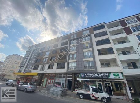 Kahvecioğlu Emlak 'tan Fatih Mah. Geniş Arakat 4+1 Kiralık Daire