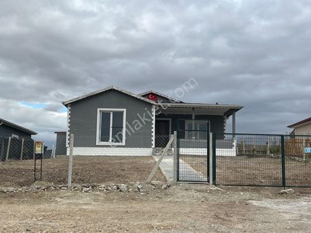 Turyap'tan Gölbaşı Yavrucuk'ta Site İçinde Satılık Müstakil Ev