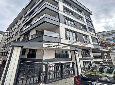 Reşit Paşa Caddesinde E5 E Yakın Sıfır Son 3+1 Çift Balkonlu!!!