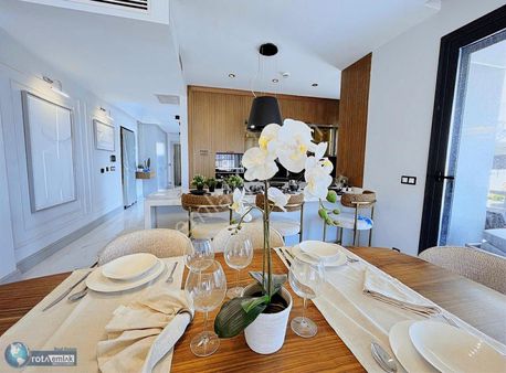 Rotadan Lüks 5+1 Sauna+hamam+sinama Odası