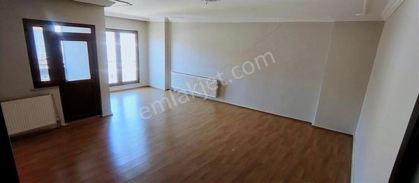 Şehir Merkezinde 3+1 160 M2 Kiralık