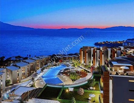 Kuşadasında Rota'dan Deniz Manzaralı,havuzlu,bahçeli,sıfır Daire