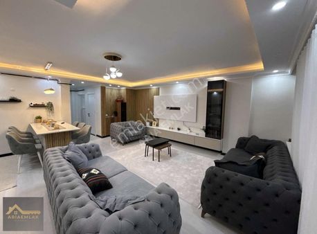 Aria Emlak'dan Emsalsiz Satılık 5+1 İki Daire Birleşimi