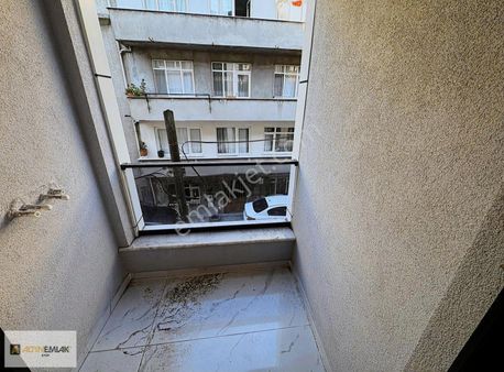 Altın Emlak Eyüp Elif Rana Özdemir'den Satılık Daire