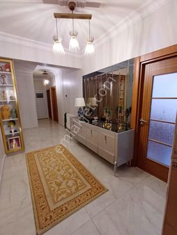 Ergünden Bahçelievlerde Doğalgazlı Lüx Geniş Masrafsız 3+1 Daire