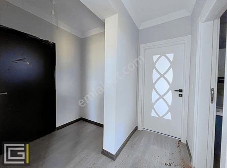 Seydikemer Merkezde Yeni Yapı 4+1 Asansörlü Çatı Dubleks Daire