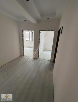 Kars Pusula Emlaktan Süper Satılık 2+1 Daire