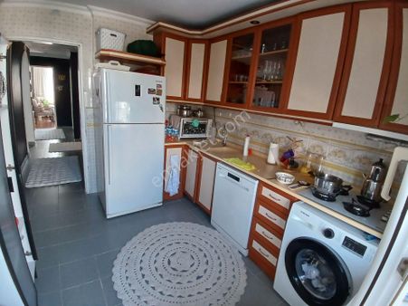 Polat Emlak... Merkezi Konumda Köşe 3 Cepheli Satılık Daire