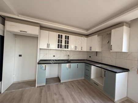 İncirlikuyu Mahallesi Satılık 3+1 Daire