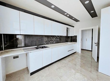 Göçerler'de Ultra Lüks Site Son Sistem Satılık 3+1 Akıllı Daire