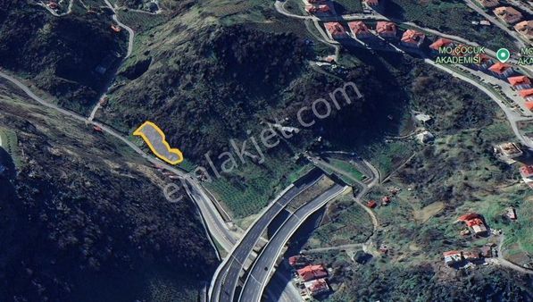 Deha Emlak'tan Trabzon Ortahisar Bahçecik’te Yatırımlık Satılık Arazi!