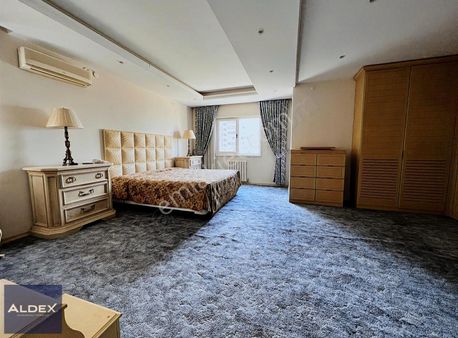 Gaziosmanpaşa Özkan Sitesi Net 250 M2 Full Yapılı Satılık 4+1