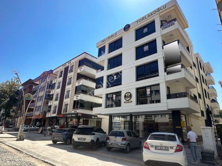 Türkişte Lozana Cephe 181 M2 Sıfır Bacalı Kiralık İşyeri