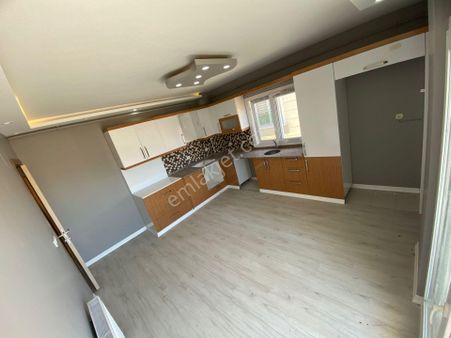 Turgutlu Satılık Selvilitepe Mah 285m2 5+1 Sıfır Dubleks Doğalgazlı Teraslı Asansör Ve Otoparklı