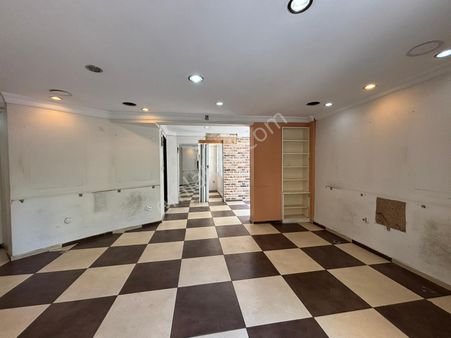 Alsancak Aliçetinkaya Bulvarı Üzerinde Devlet Hastanesi Karşısı 1.kat Kiralık Asansörlü Büro Ofis