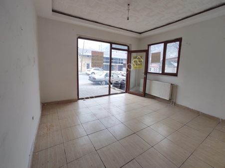 Mandıra-çiğ Köfteci-tütüncü-büfe-yöresel Ürünler Olmaya Müsait